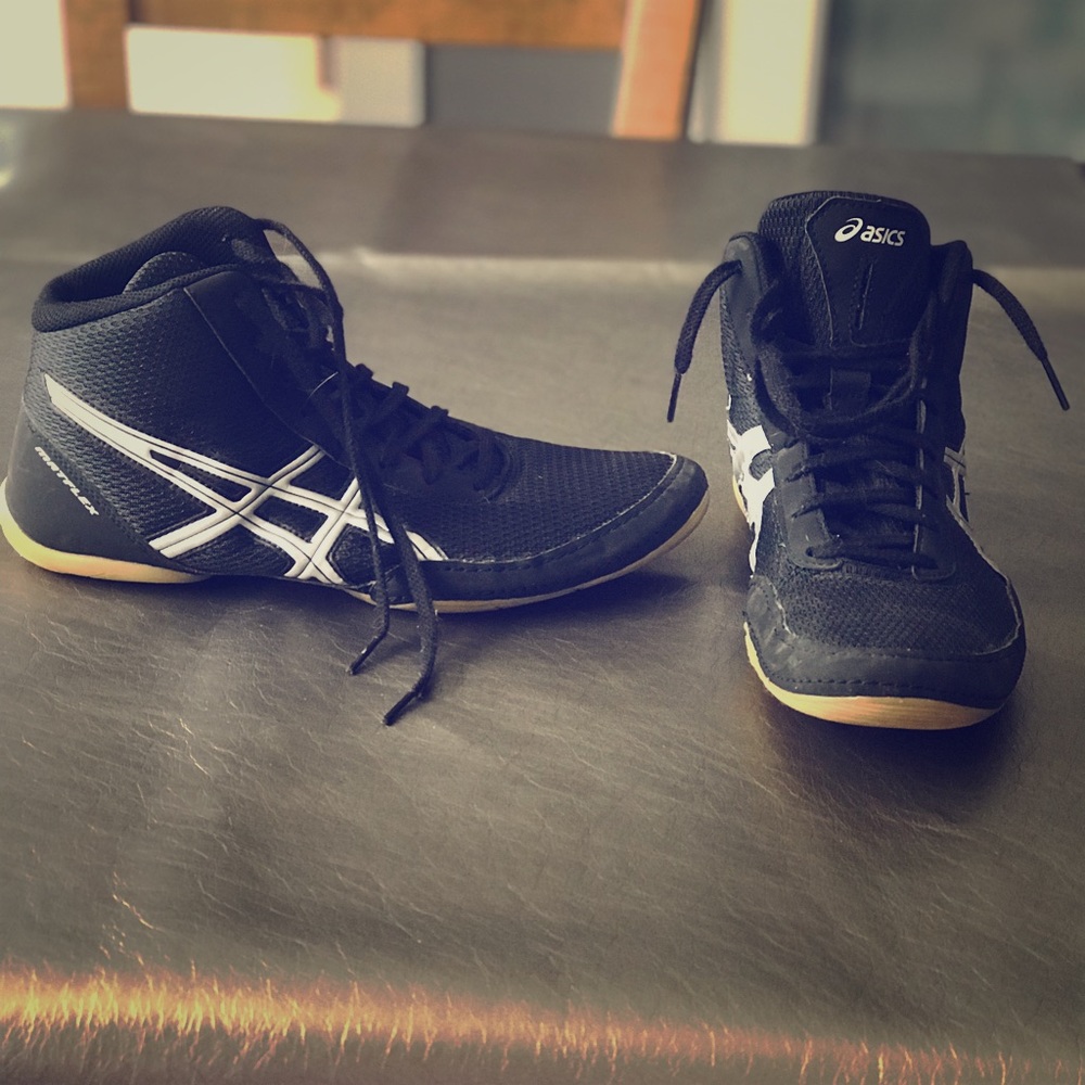 ASICS